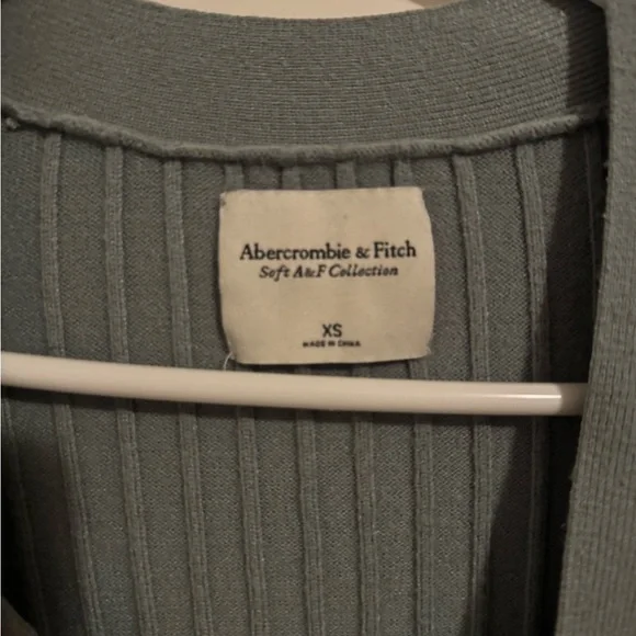 Abercrombie & Fitch Light Blue Cardigan Set - Picture 2 of 4